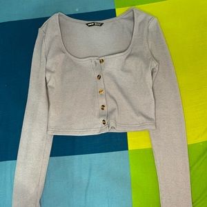 Button front long sleeve crop top